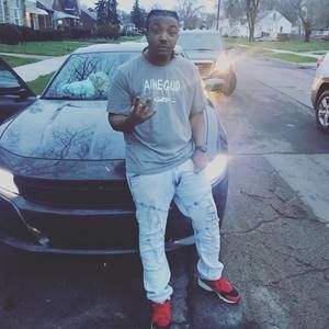 Meet your Posher, Travis